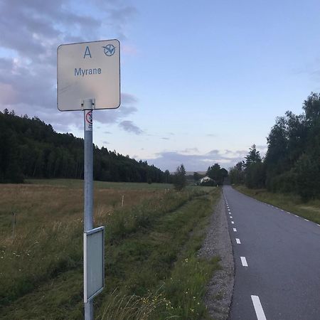 Charmigt Aeldre Hus, Laddbox 22 Kw, 5 Bil-Minuter Till Bad Strömstad Εξωτερικό φωτογραφία